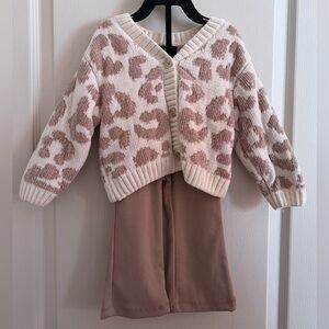 Kid’s DKNY Beige and Cream Knit Sweater Set